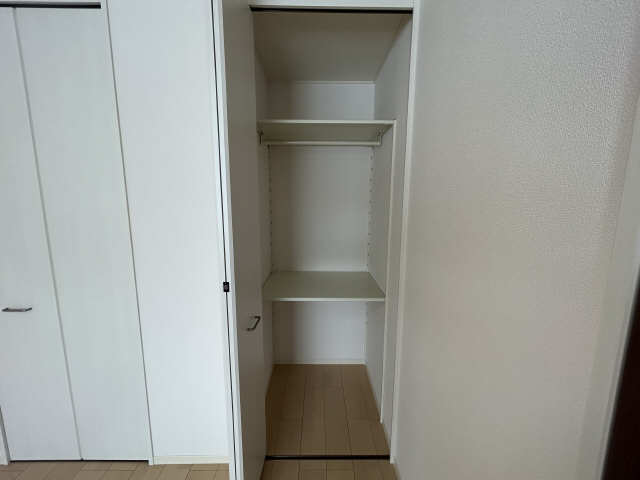 北洋室収納