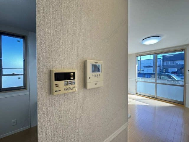  モニター付きインターホン