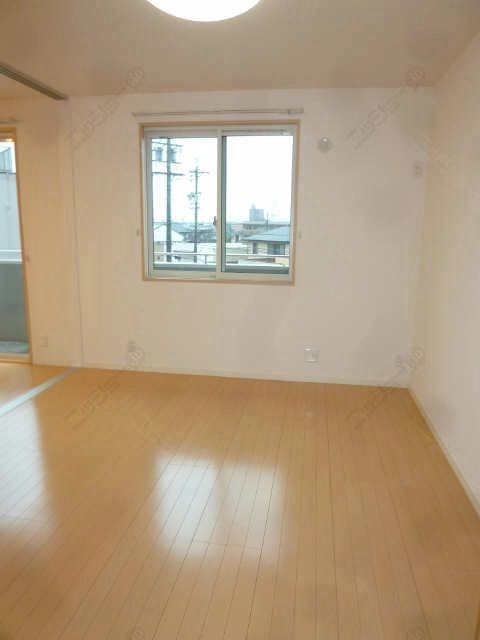 南洋室６，４帖