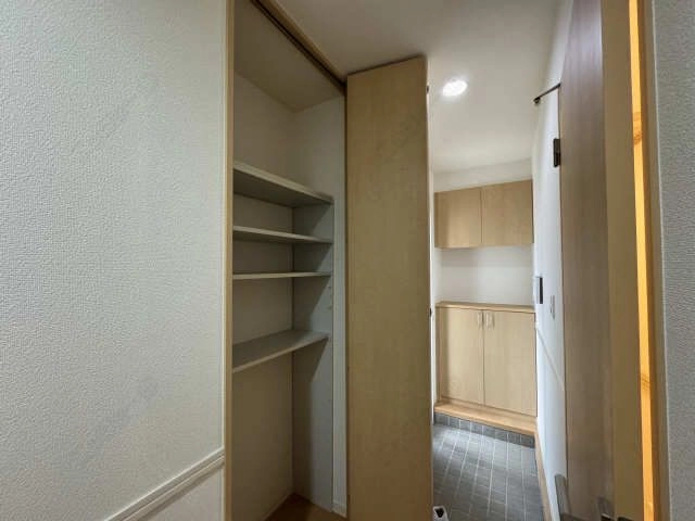 収納(通路)