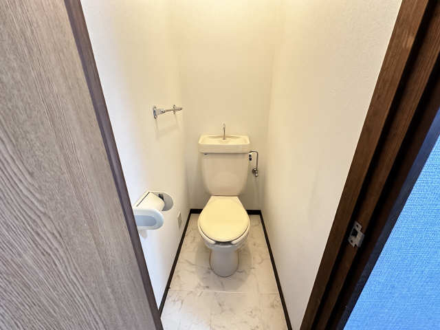 ＶＩＬＬＡ西本町 2階 WC