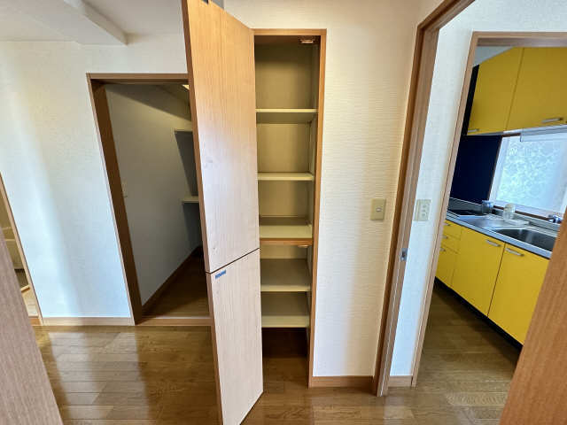 収納（通路）