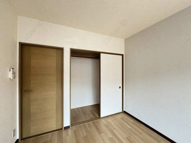 収納（南洋室）