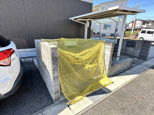 ゴミ置き場
