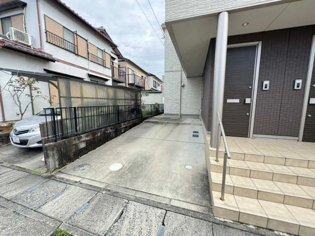 N号室用・駐車場