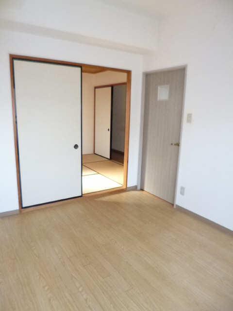 洋室６帖