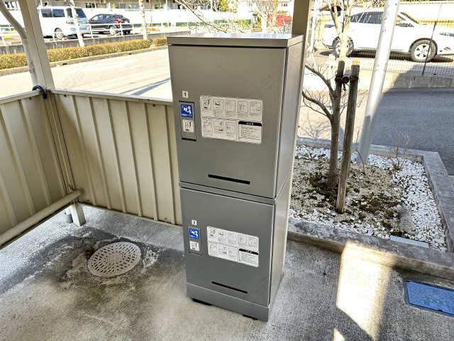 宅配ボックス