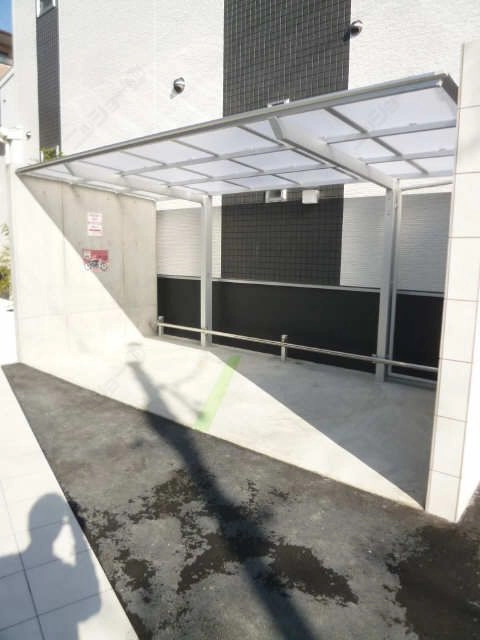 バイク置場