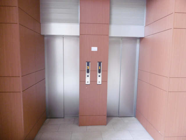 ｸﾞﾗﾝﾄﾞﾒｿﾞﾝ勝川ﾈｸｼﾃｨｲｰｽﾄｺｰﾄ607 6階 エレベーター