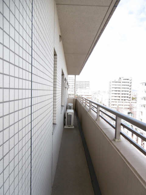 ｸﾞﾗﾝﾄﾞﾒｿﾞﾝ勝川ﾈｸｼﾃｨｲｰｽﾄｺｰﾄ607 6階 東ベランダ