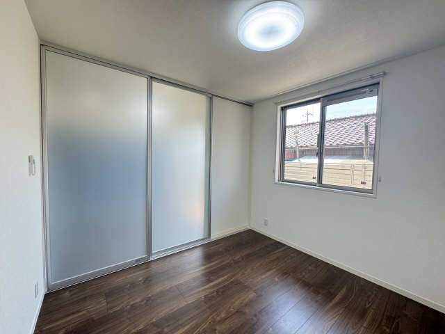 洋室�（南側）