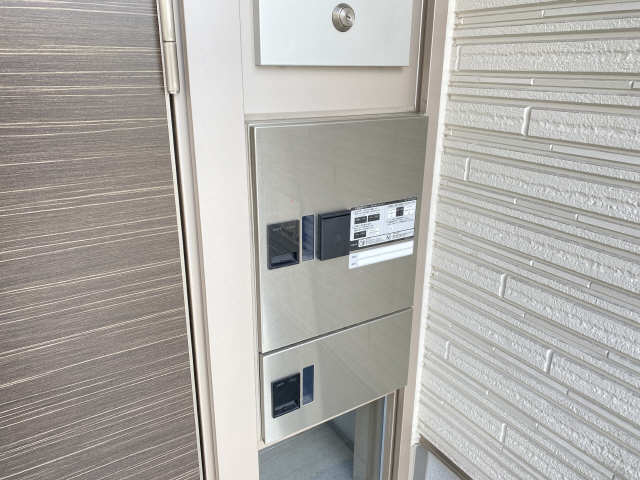 宅配ボックス