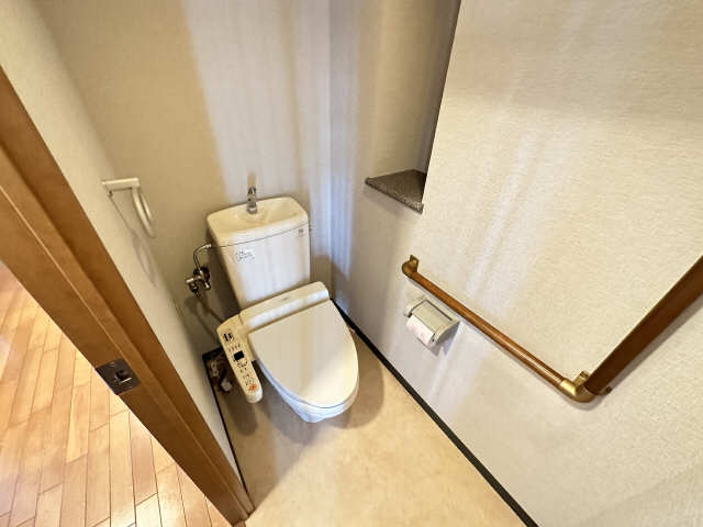 アスウェル勝川　４０１号室 4階 WC