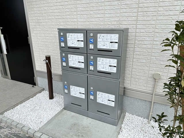 宅配ボックス