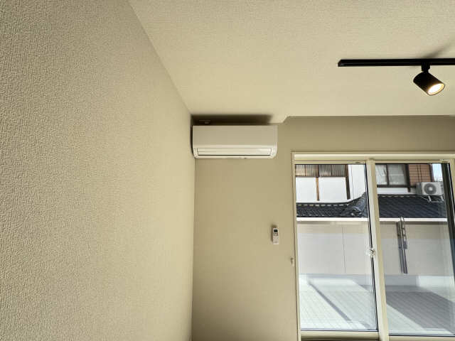 エアコン（リビング）