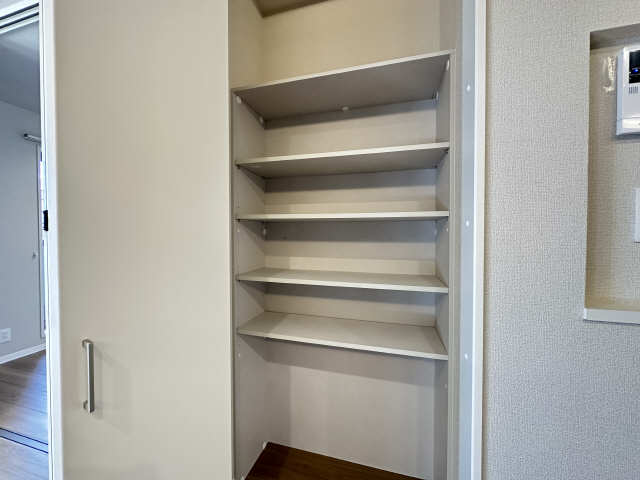 収納(リビング)