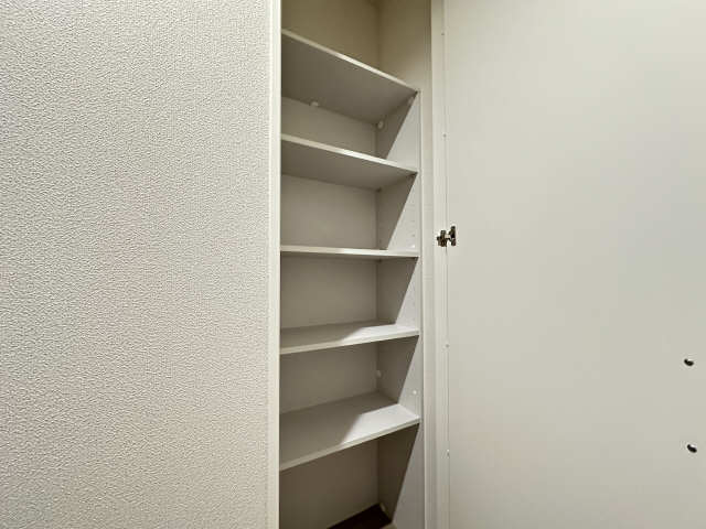 収納(廊下)