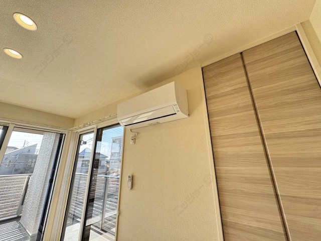 リビングエアコン