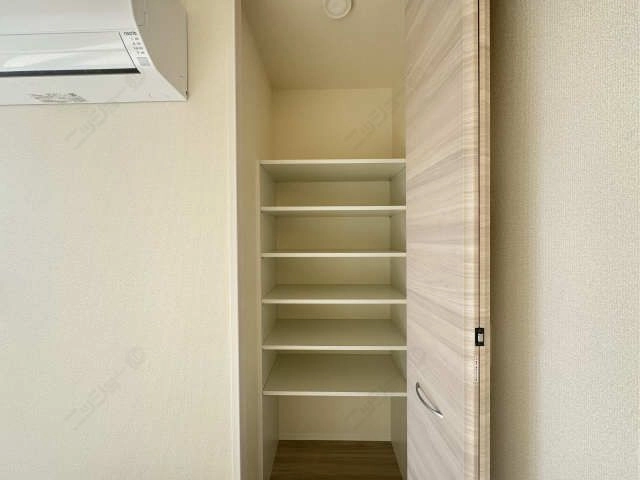 収納（リビング）