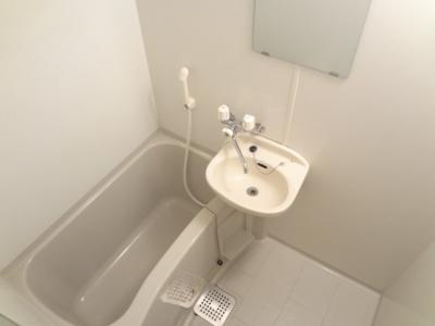 レオパレスグローリーハウス２４ 1階 浴室
