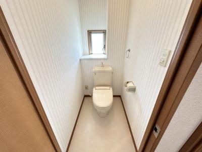 フォンテーヌ　新栄 2階 WC