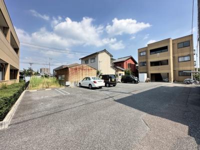 �駐車場