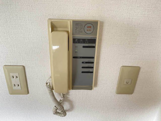 インターホン