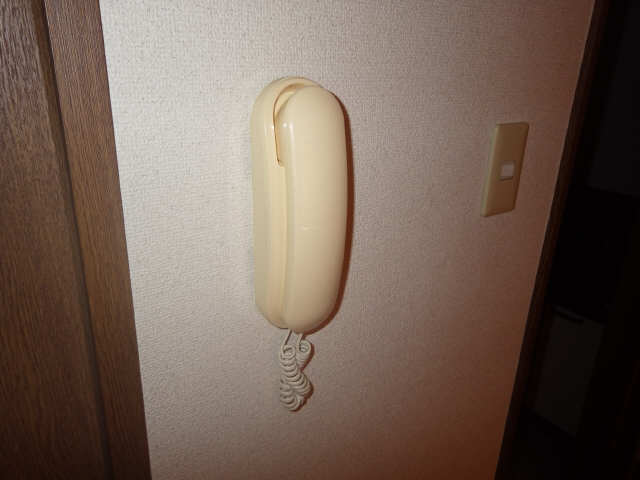 インターホン