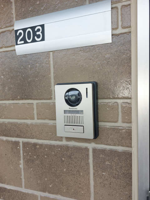 モニター付きインターホン