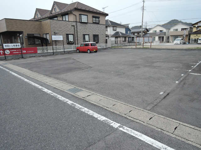 池田ビル 2階 駐車場