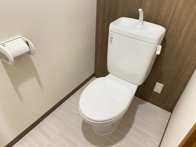 ハートフルマンション　ソーレ 2階 WC