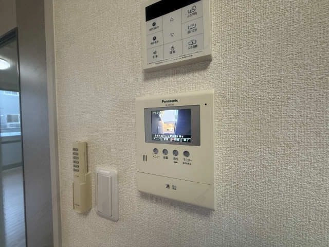 モニター付きインターホン