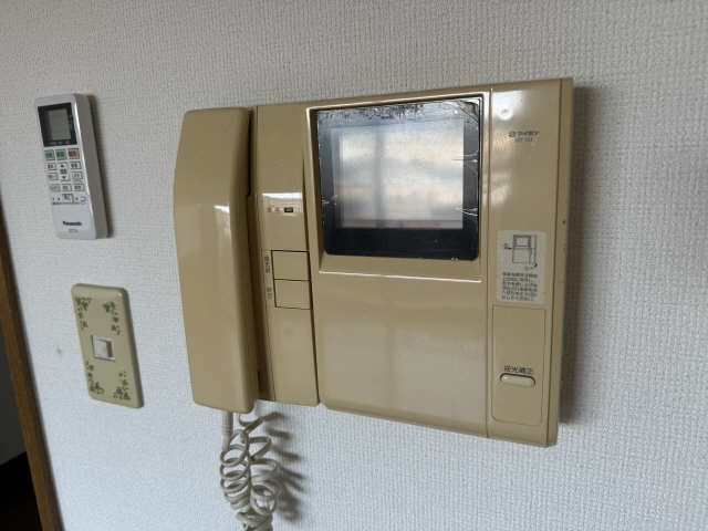 モニター付きインターホン