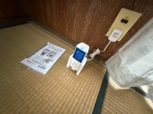 モニター付きインターホン