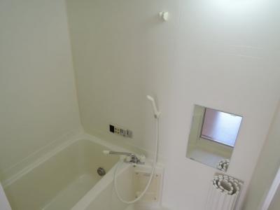 イーグルビレッジD 1階 浴室