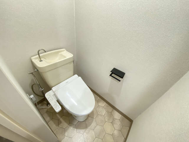 WC