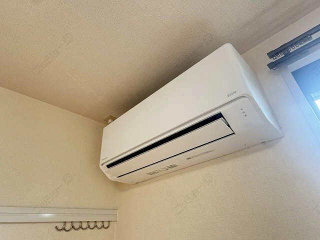 洋室エアコン