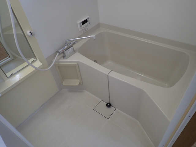 レジデンスケイ 1階 浴室