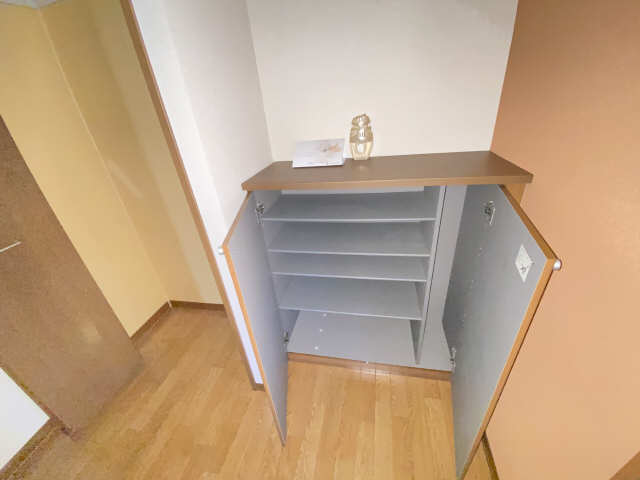 シューズBOX