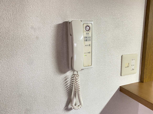 インターホン