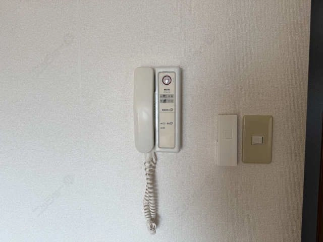 インターホン