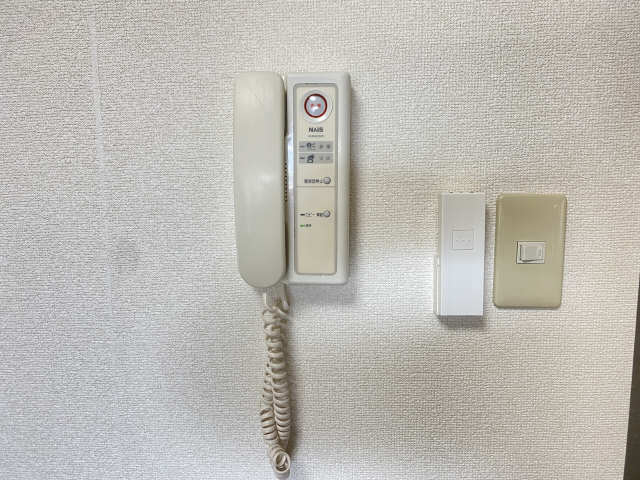インターホン