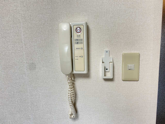 インターホン