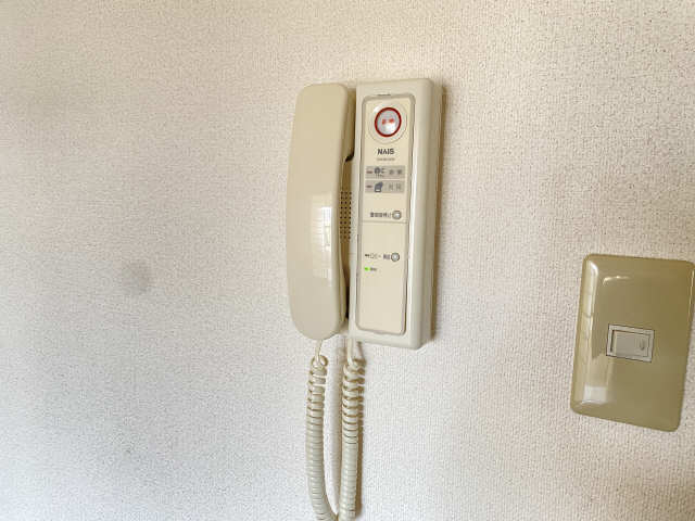 インターホン