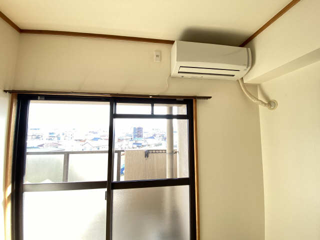 エアコン