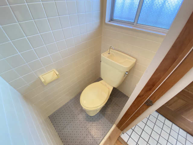 シャンピア松阪 3階 WC