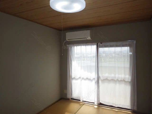 6帖和室