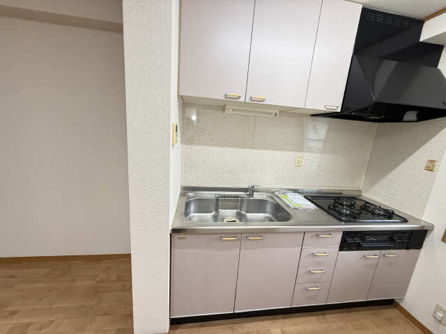 三口コンロ