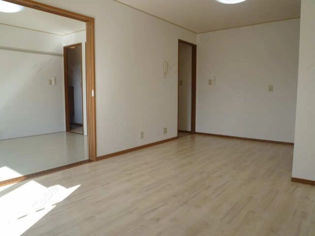 室内1