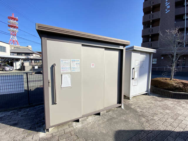 ごみ置き場